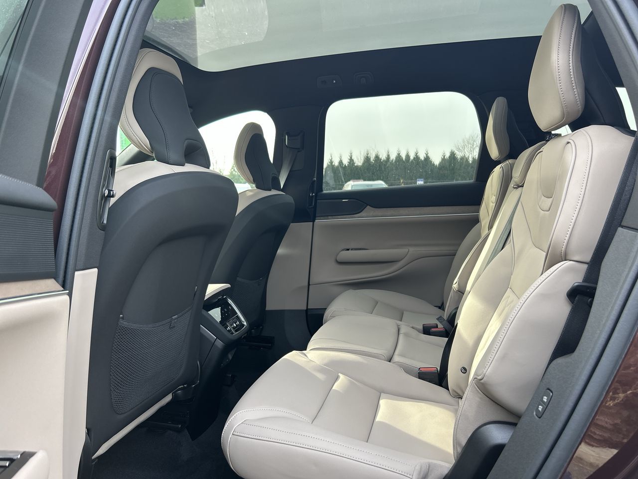 2025 Volvo EX90 in Richmond, British Columbia