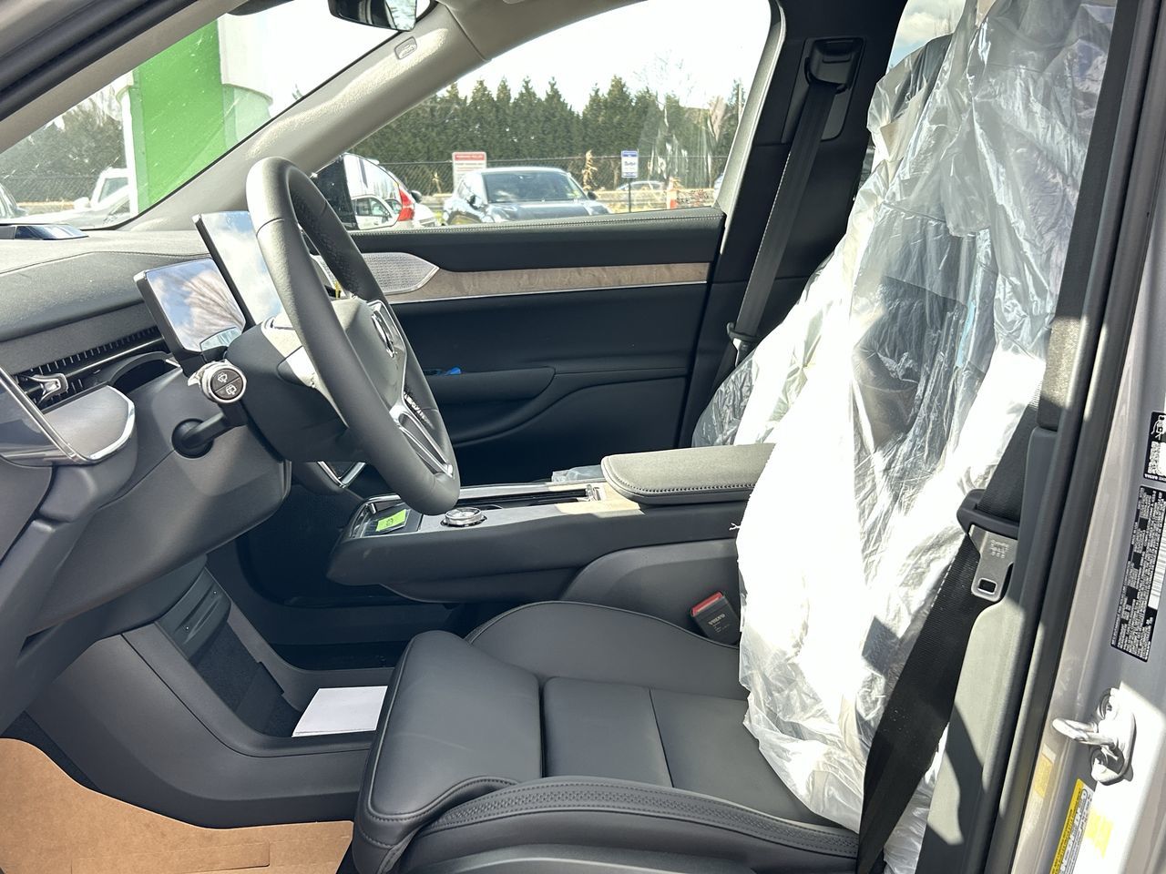 2025 Volvo EX90 in Richmond, British Columbia