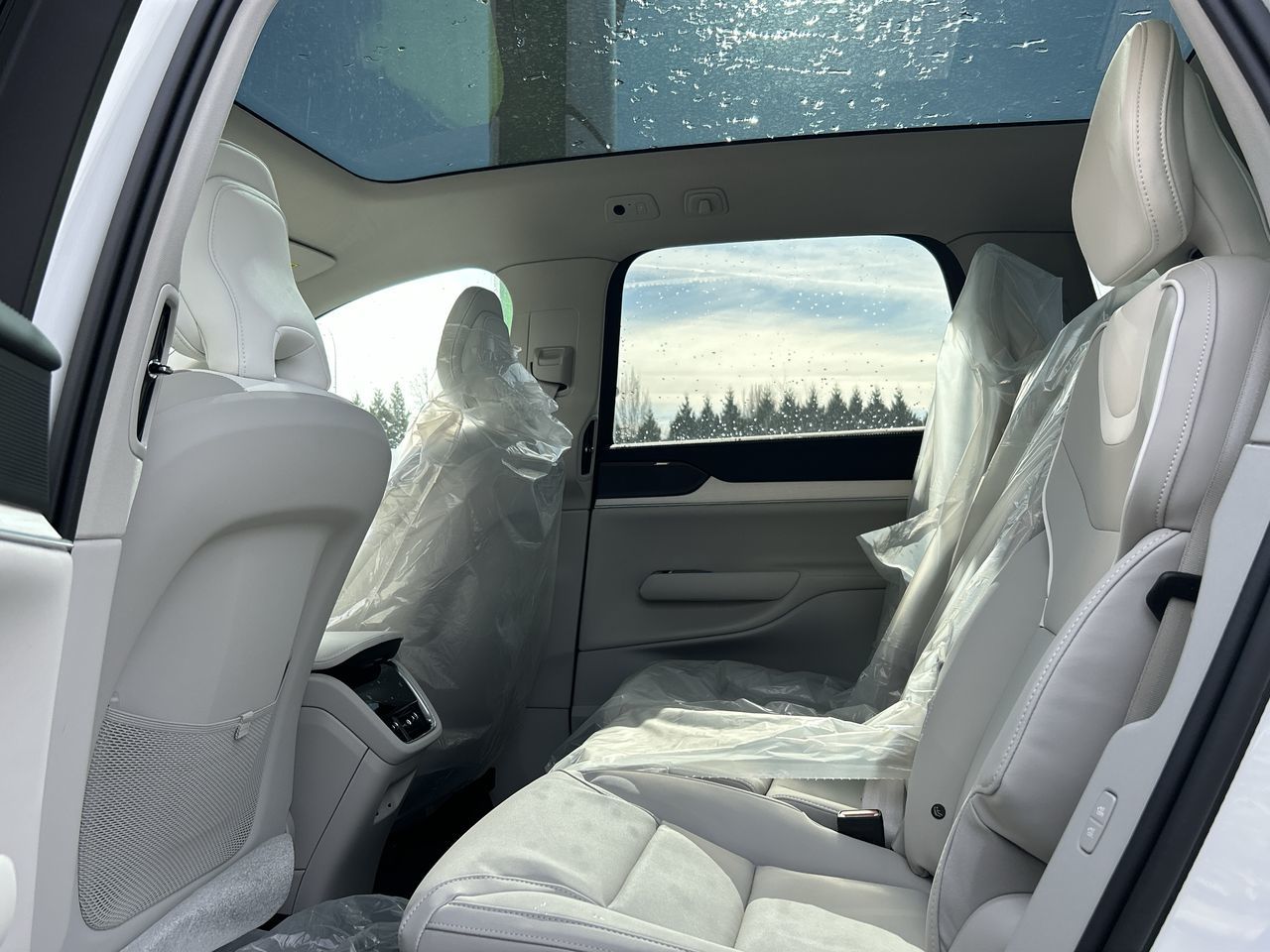2025 Volvo EX90 in Richmond, British Columbia