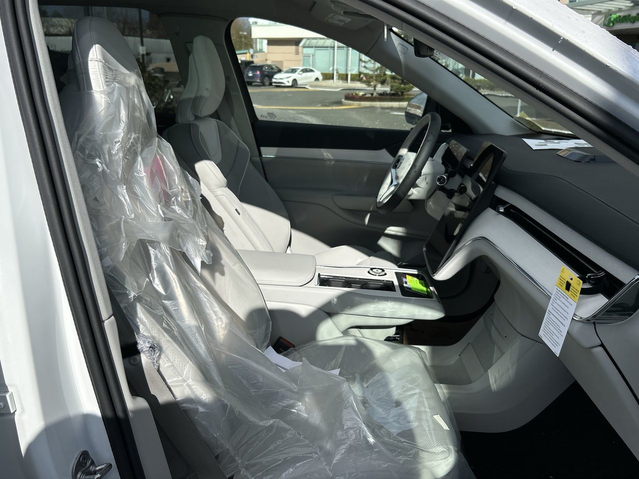 2025 Volvo EX90 in Richmond, British Columbia