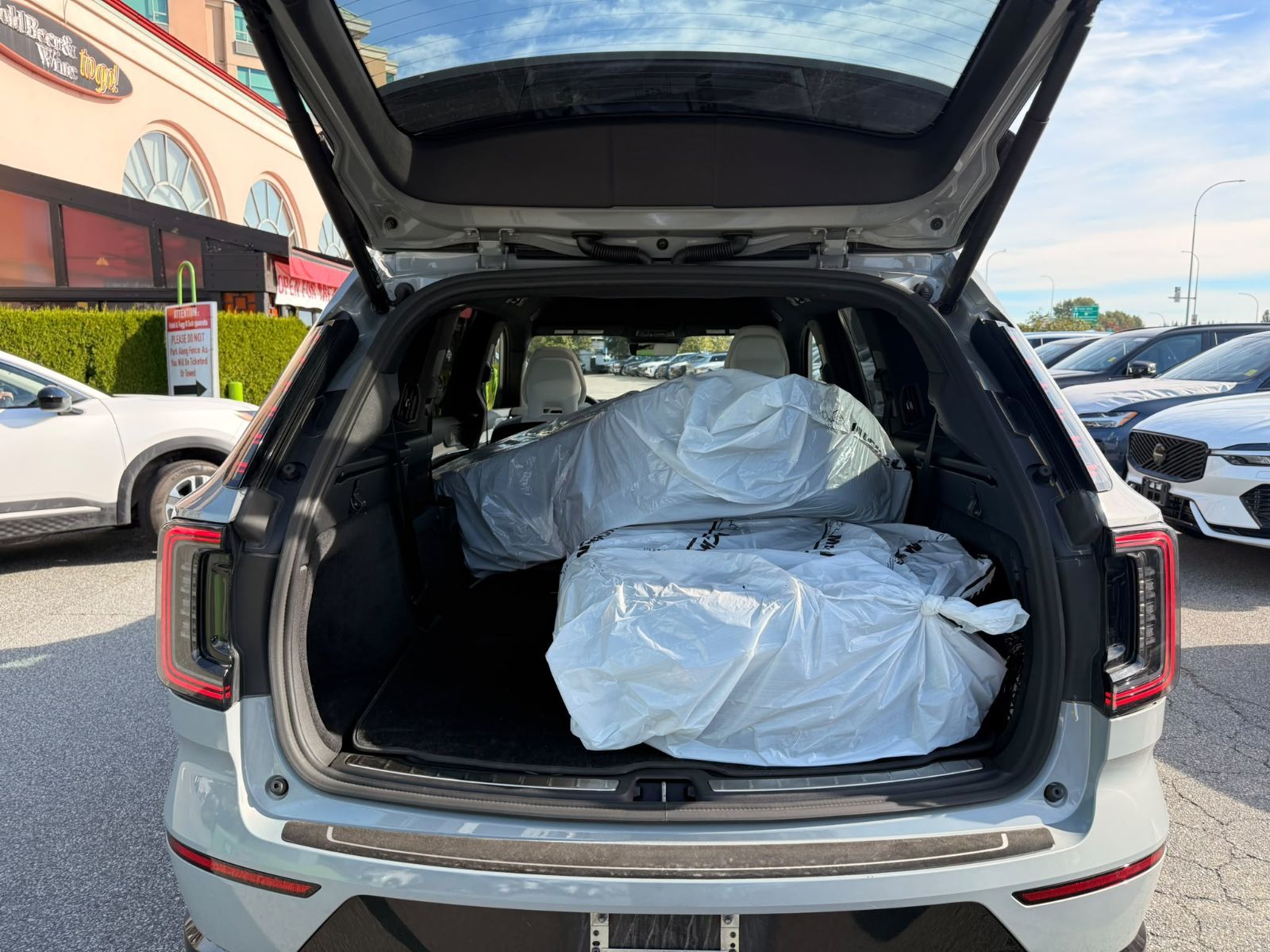 2025 Volvo EX90 in Richmond, British Columbia