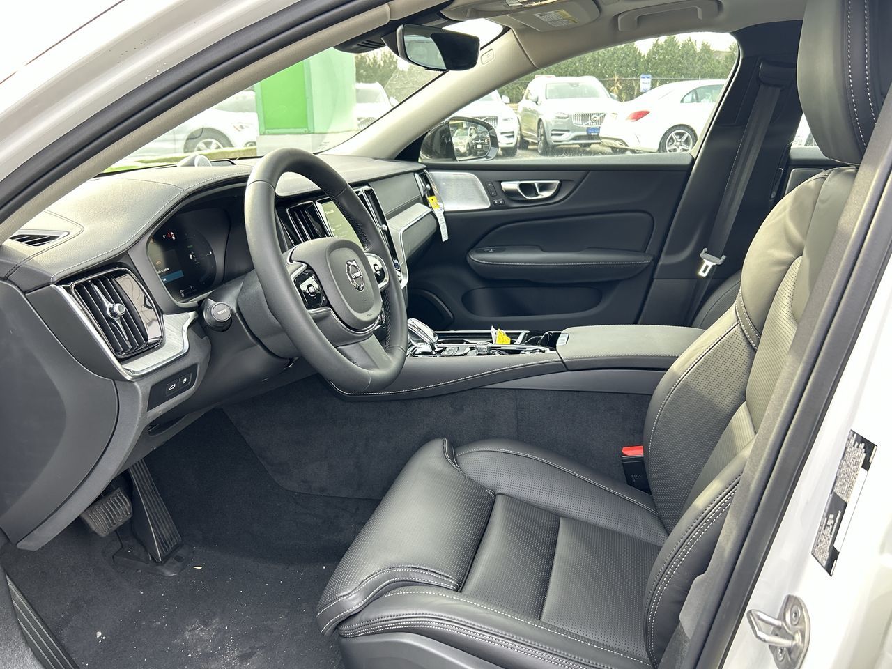 Volvo S60 Plug-in hybrid  2025 à Richmond, Colombie-Britannique