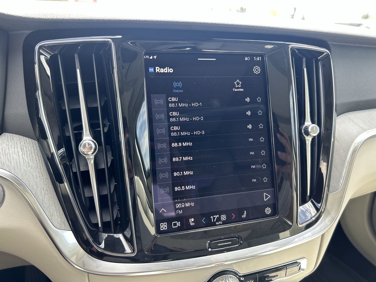 2025 Volvo S60 Plug-In Hybrid in Richmond, British Columbia