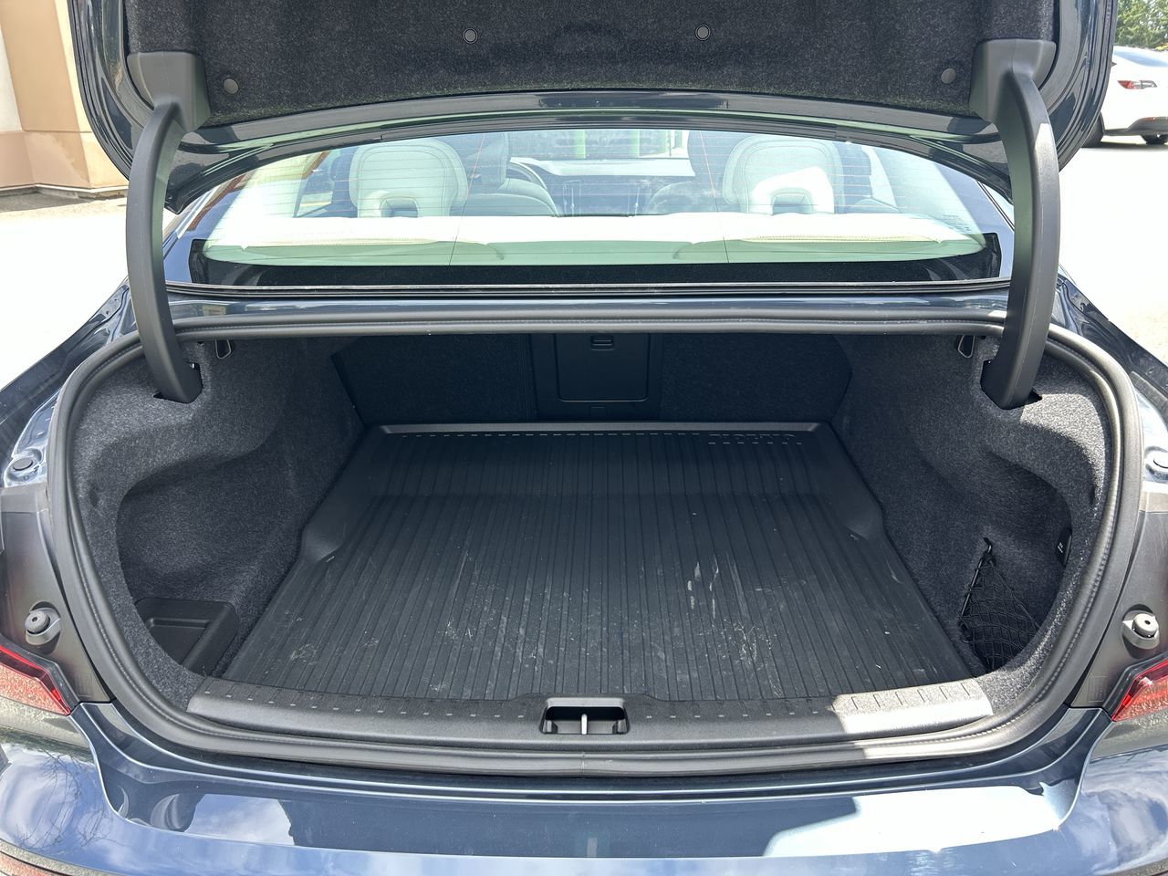 2025 Volvo S60 Plug-In Hybrid in Richmond, British Columbia