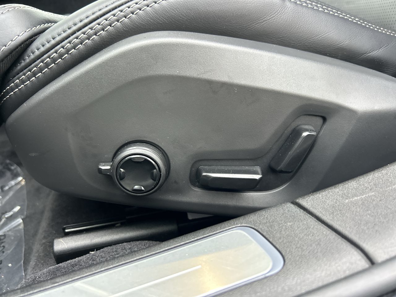 2023 Volvo S90 in Richmond, British Columbia