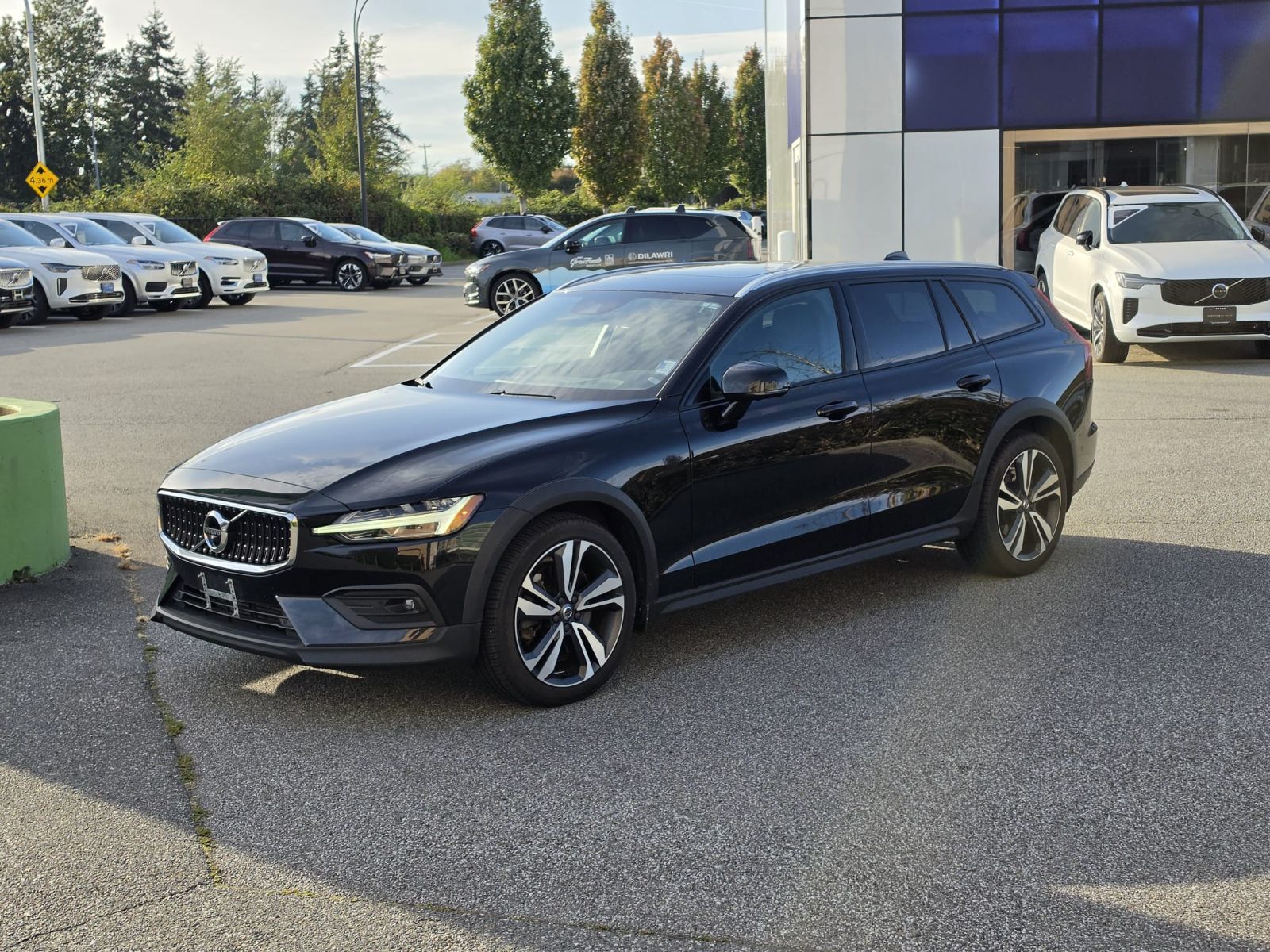 Volvo V60 Cross Country  2020 à Richmond, Colombie-Britannique