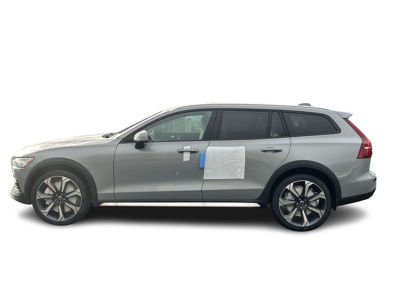 2025 Volvo V60 Cross Country in Richmond, British Columbia
