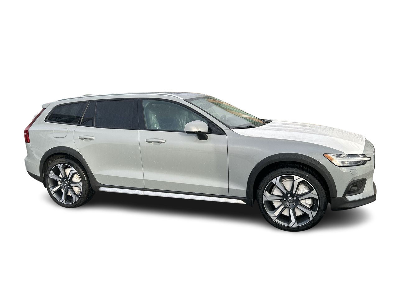 2025 Volvo V60 Cross Country in Richmond, British Columbia