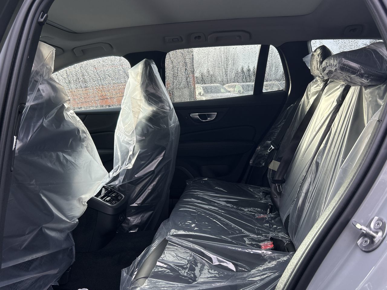 2025 Volvo V60 Cross Country in Richmond, British Columbia