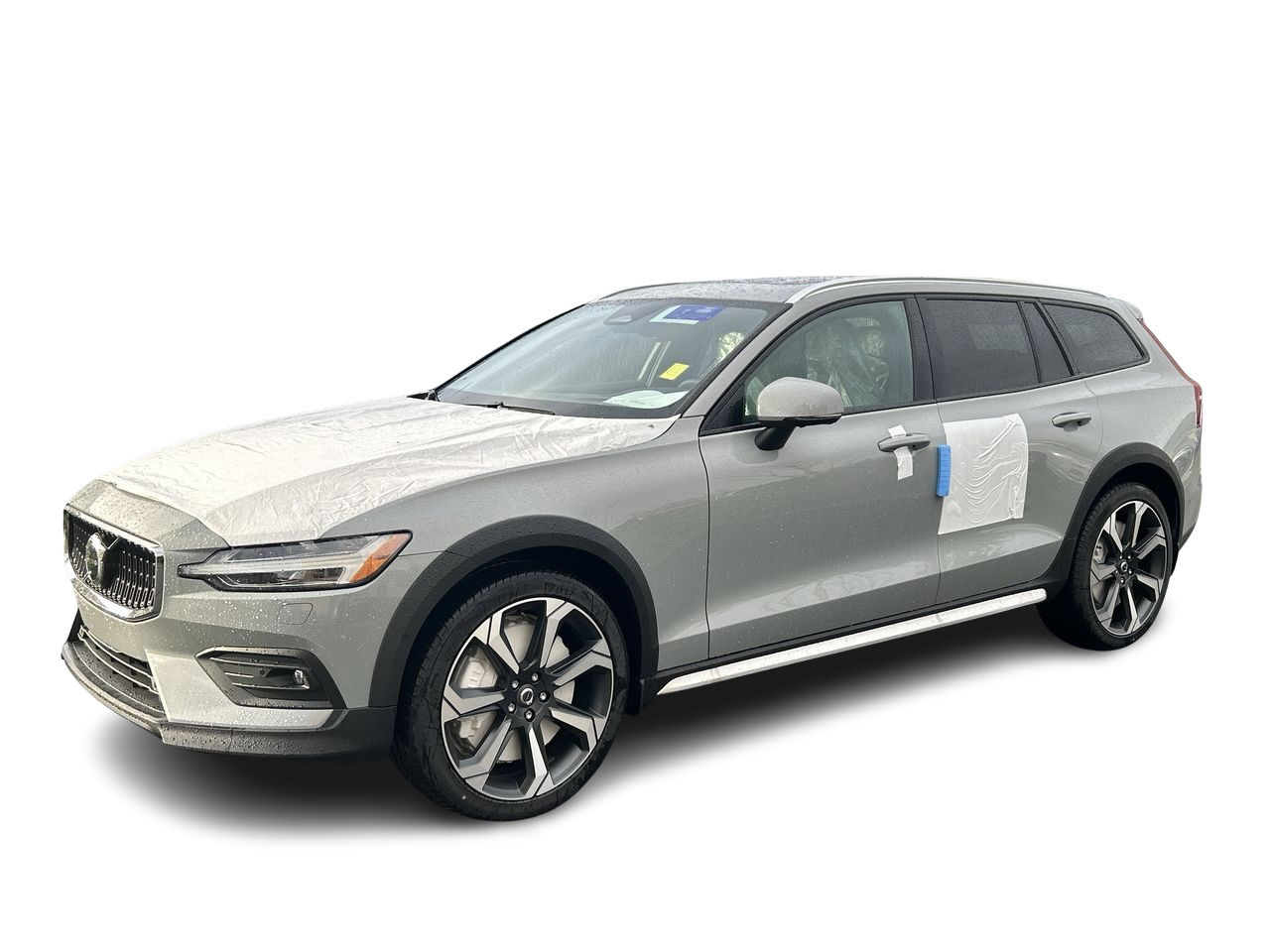 2025 Volvo V60 Cross Country in Richmond, British Columbia