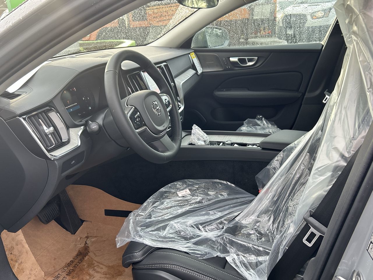 2025 Volvo V60 Cross Country in Richmond, British Columbia