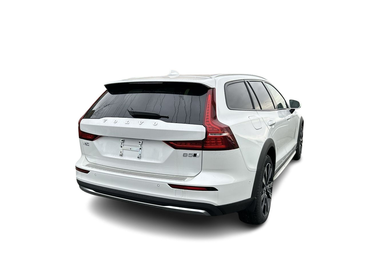 2025 Volvo V60 Cross Country in Richmond, British Columbia