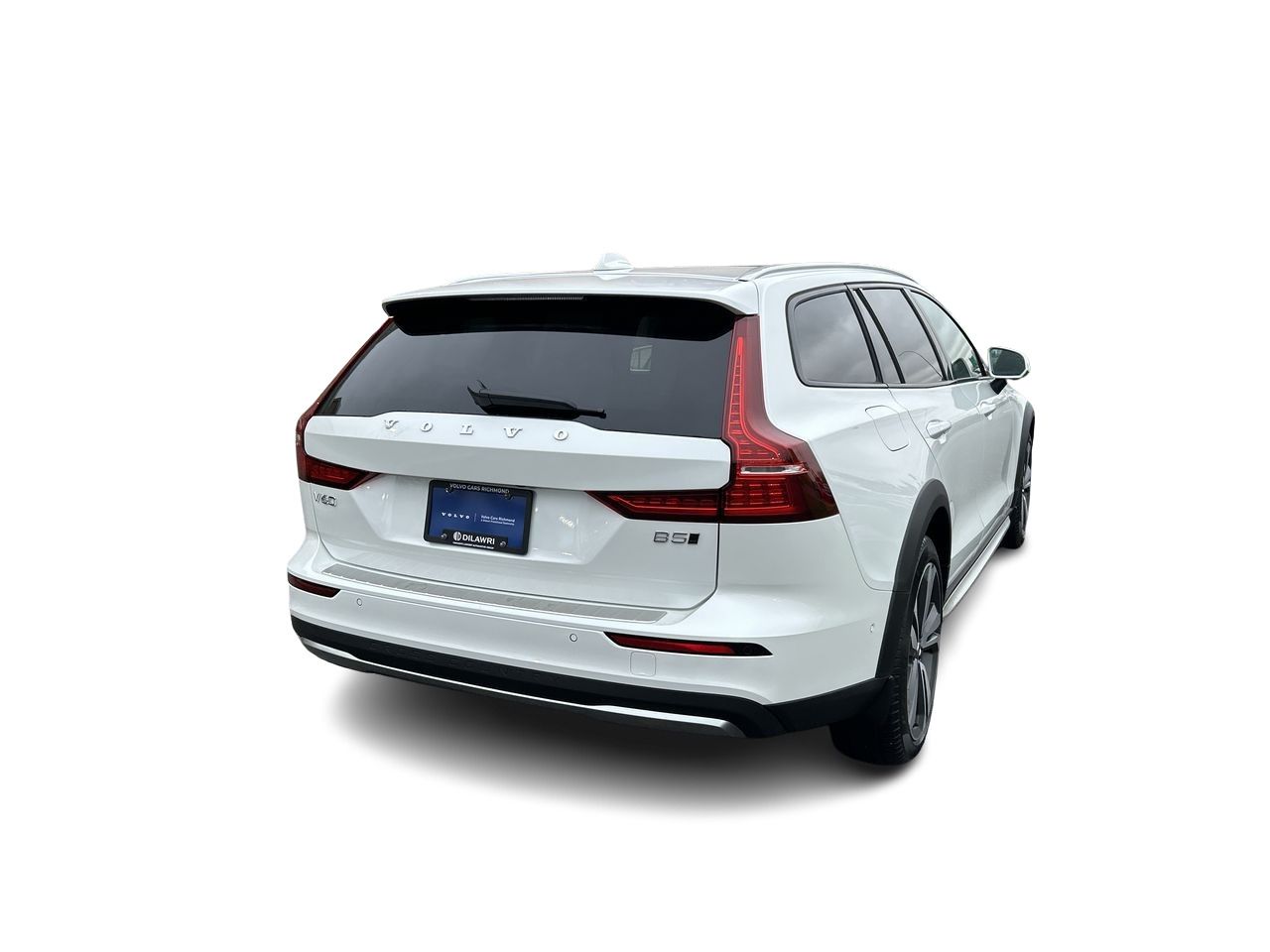 2025 Volvo V60 Cross Country in Richmond, British Columbia