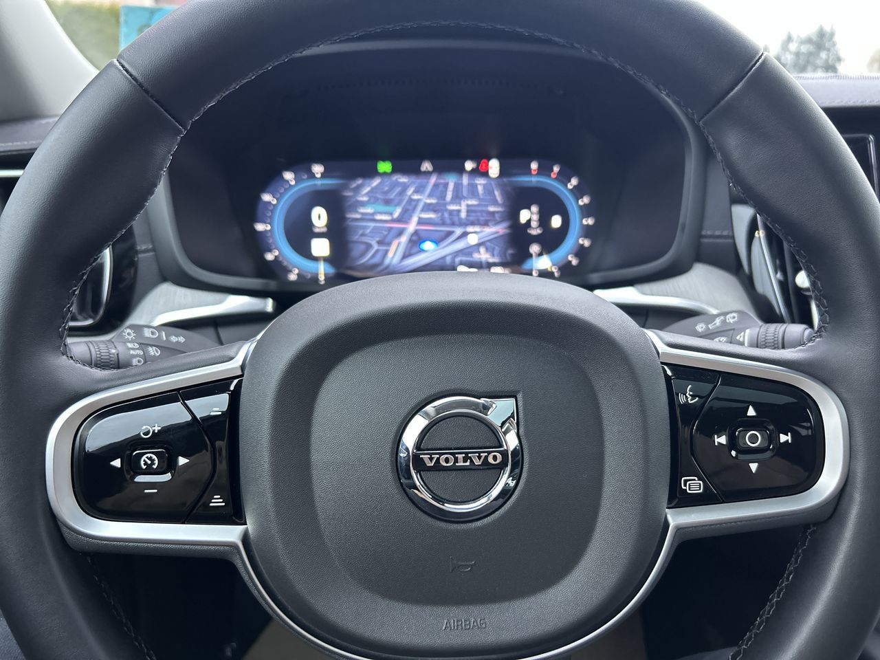 2025 Volvo V60 Cross Country in Richmond, British Columbia