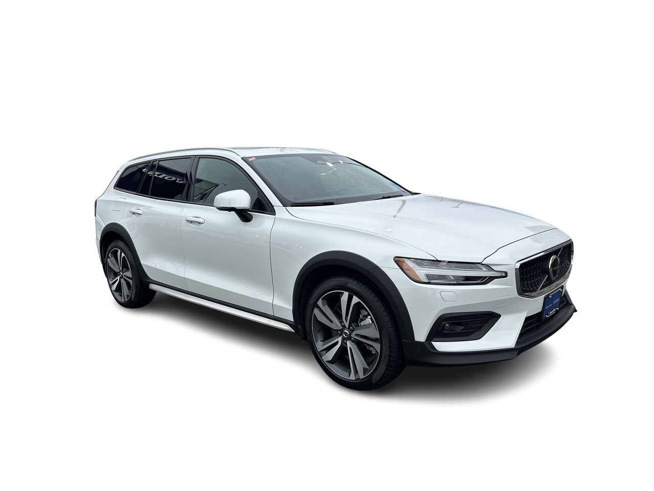 2025 Volvo V60 Cross Country in Richmond, British Columbia