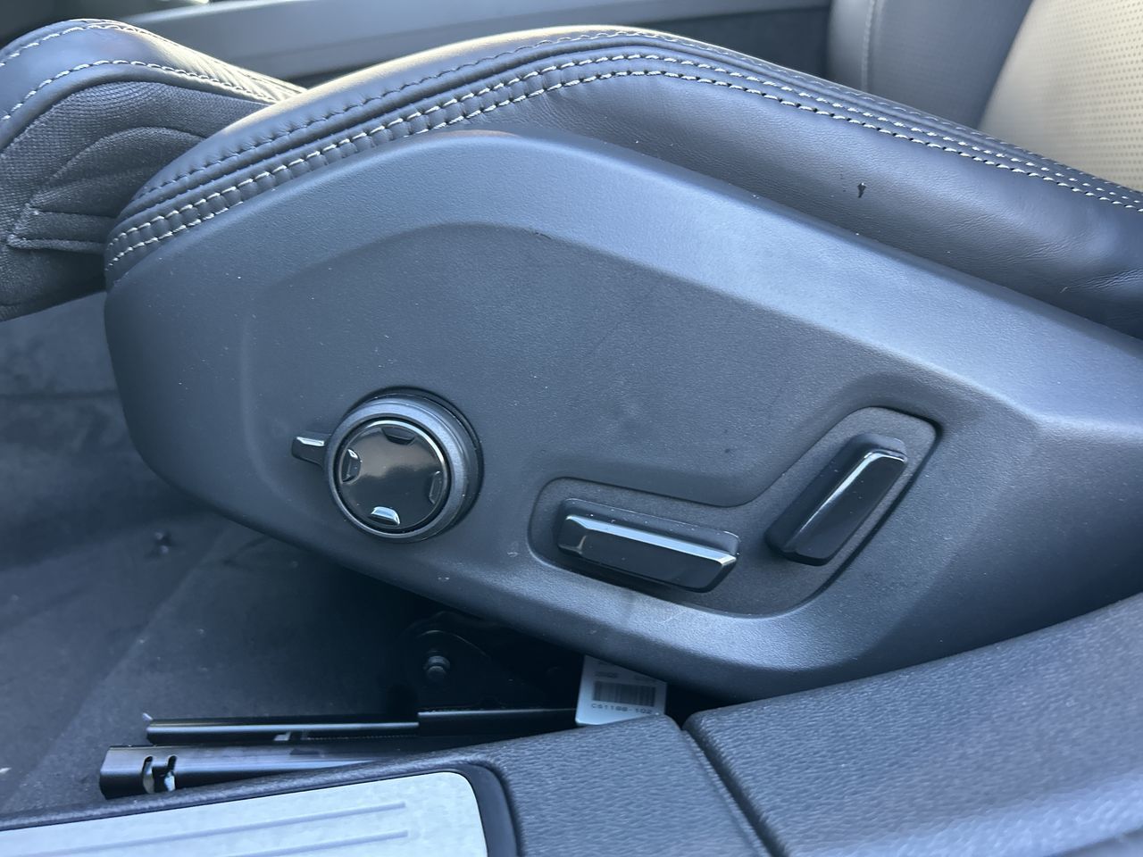 Volvo V60 Cross Country  2026 à Richmond, Colombie-Britannique