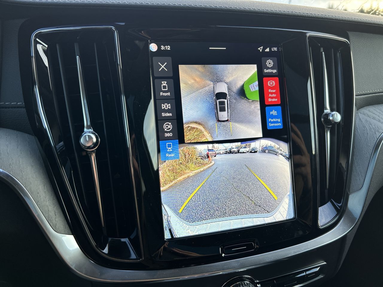 Volvo V60 Cross Country  2026 à Richmond, Colombie-Britannique