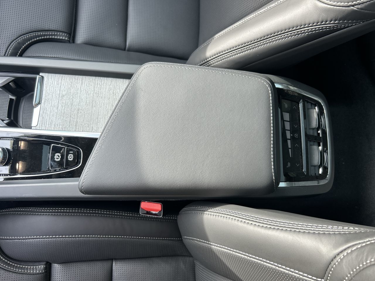 Volvo V60 Cross Country  2026 à Richmond, Colombie-Britannique