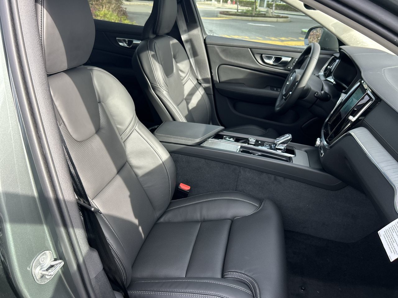 Volvo V60 Cross Country  2026 à Richmond, Colombie-Britannique