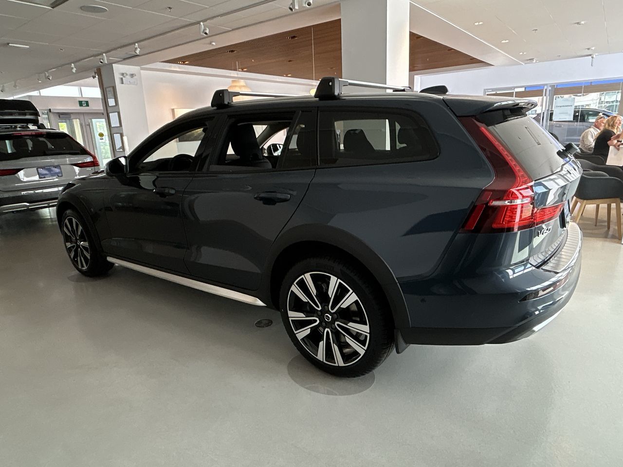 Volvo V60 Cross Country  2026 à Richmond, Colombie-Britannique