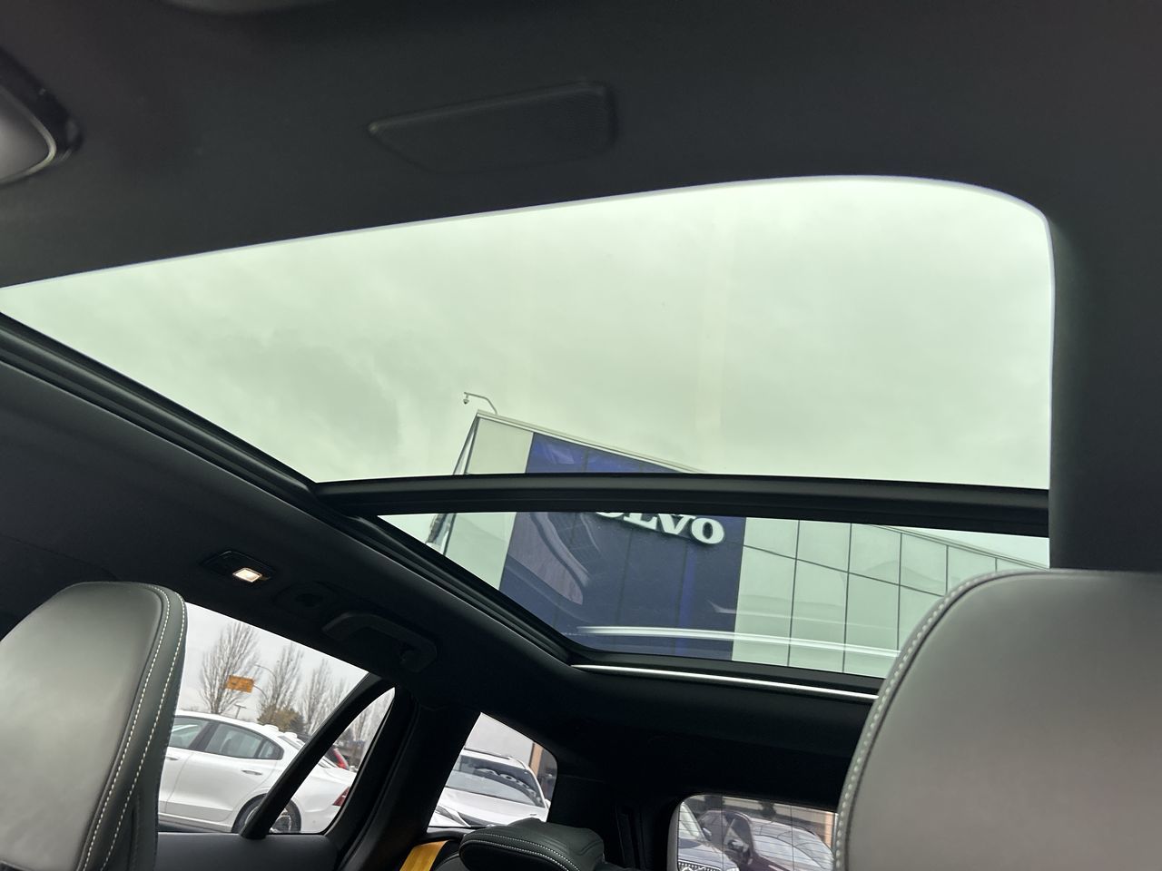 Volvo V60 Plug-In Hybrid  2025 à Richmond, Colombie-Britannique