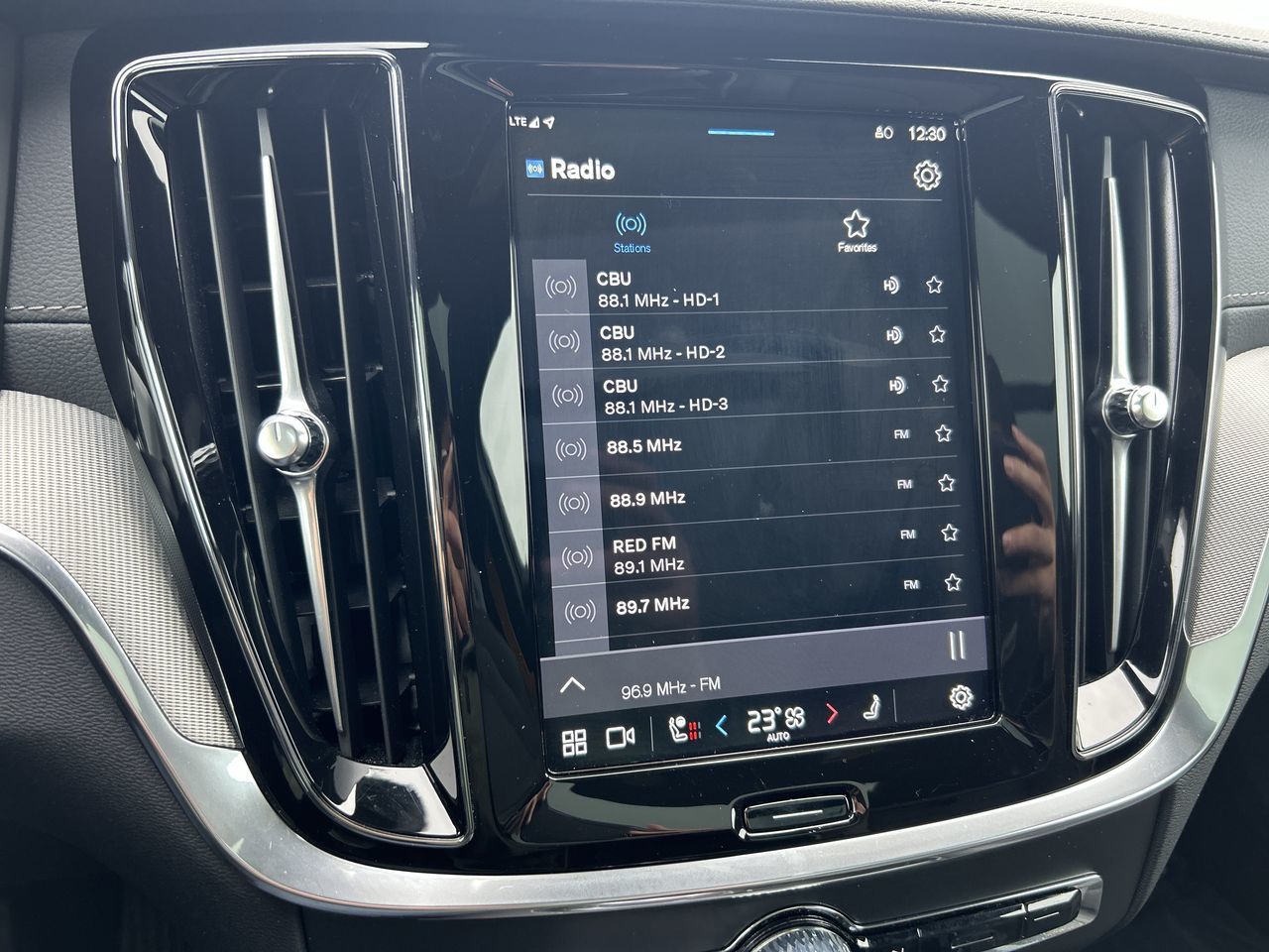 Volvo V60 Plug-In Hybrid  2025 à Richmond, Colombie-Britannique