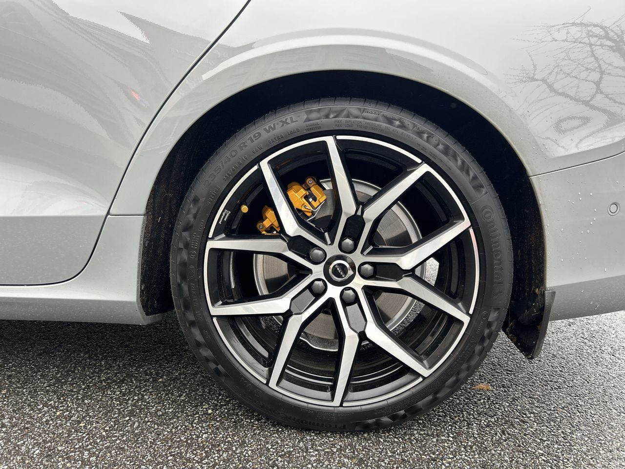 Volvo V60 Plug-In Hybrid  2025 à Richmond, Colombie-Britannique