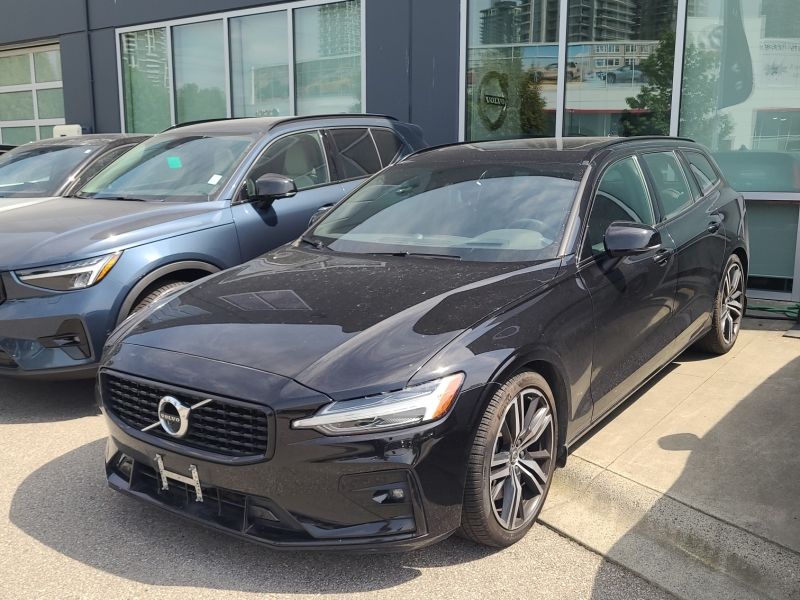 Volvo V60  2022 à Richmond, Colombie-Britannique