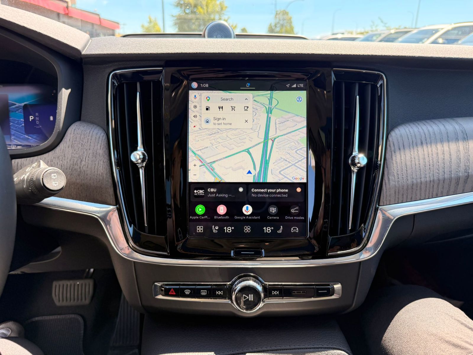 2022 Volvo V90 Cross Country in Richmond, British Columbia