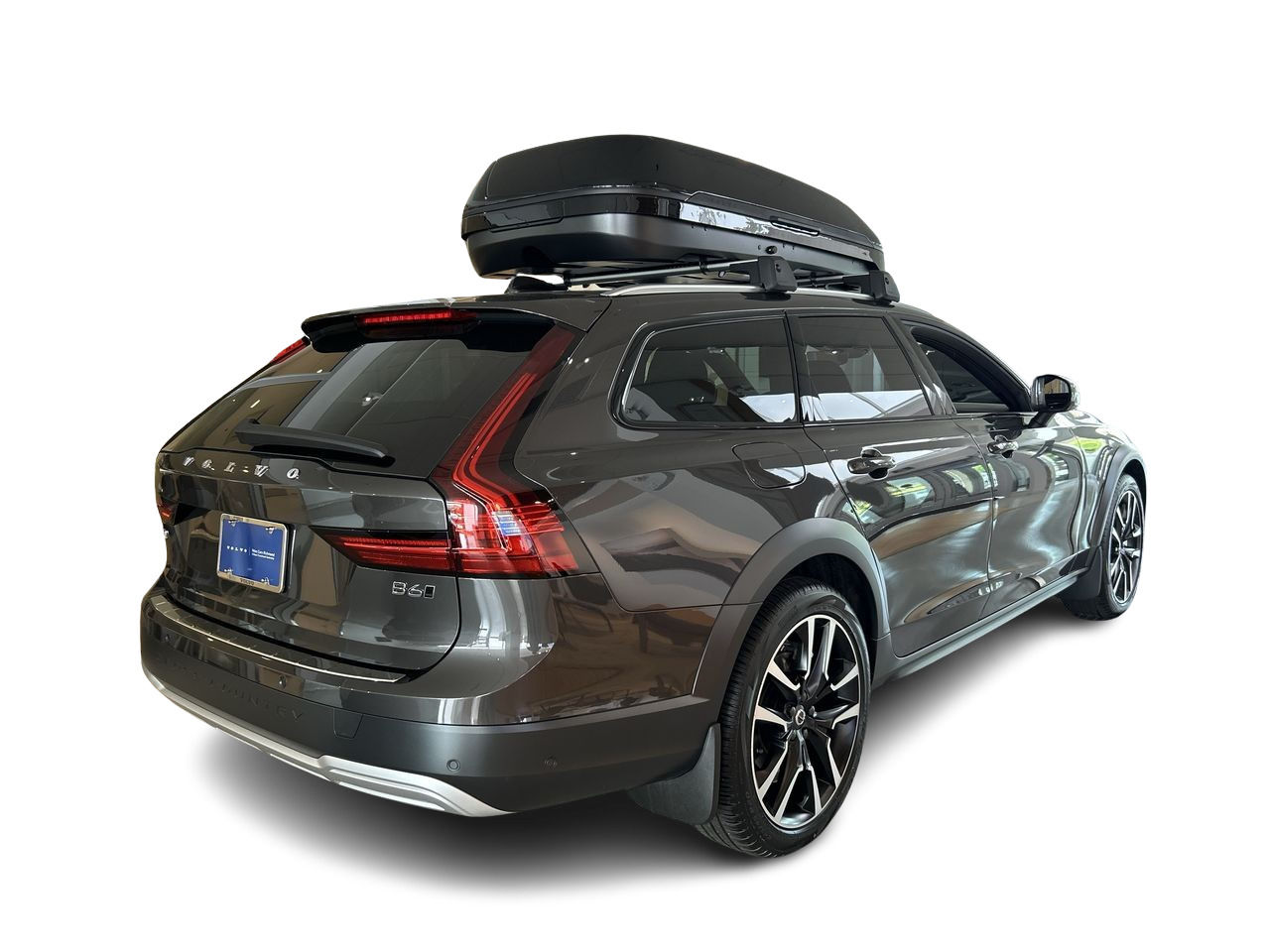 2025 Volvo V90 Cross Country in Richmond, British Columbia