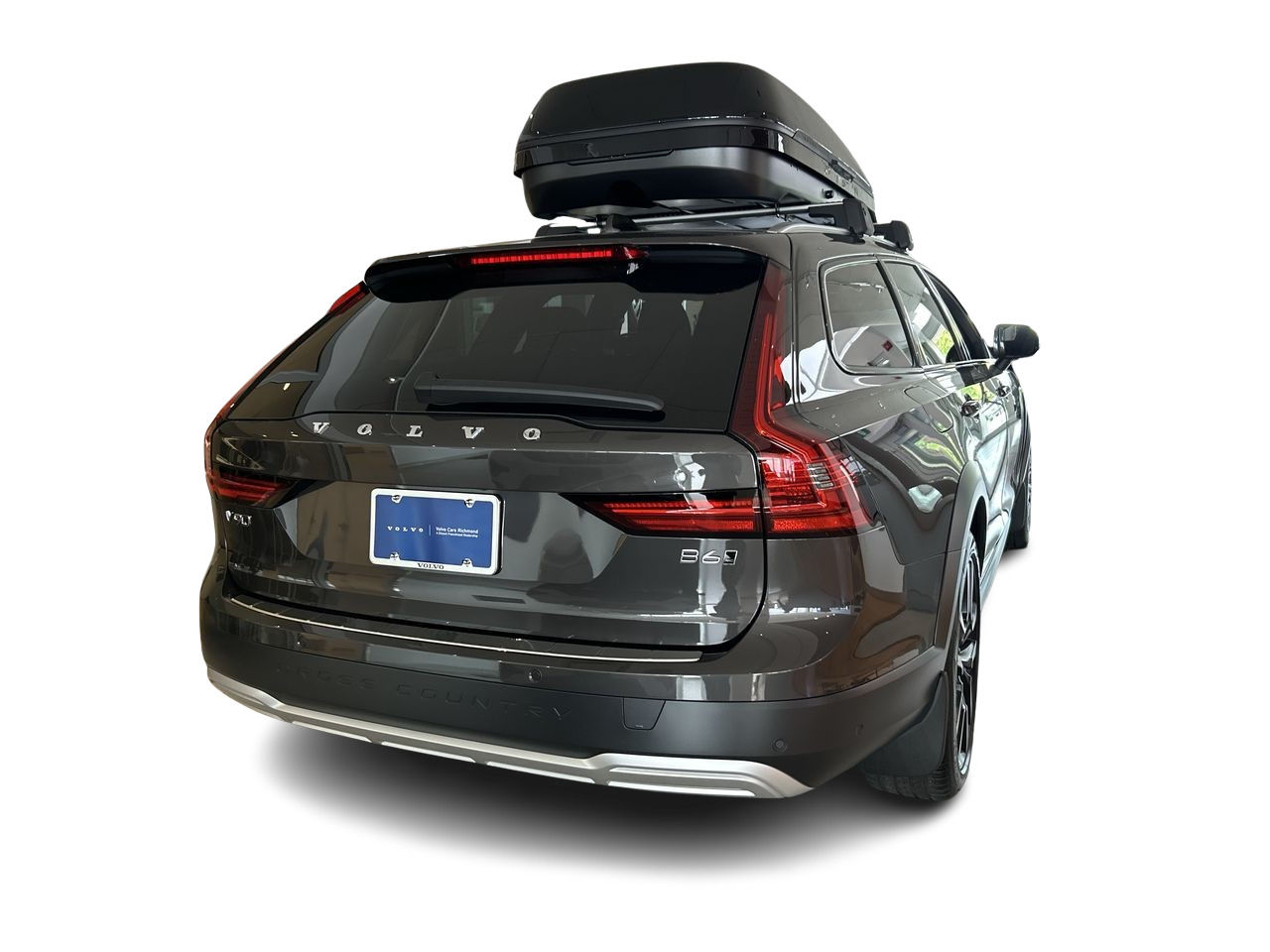 2025 Volvo V90 Cross Country in Richmond, British Columbia