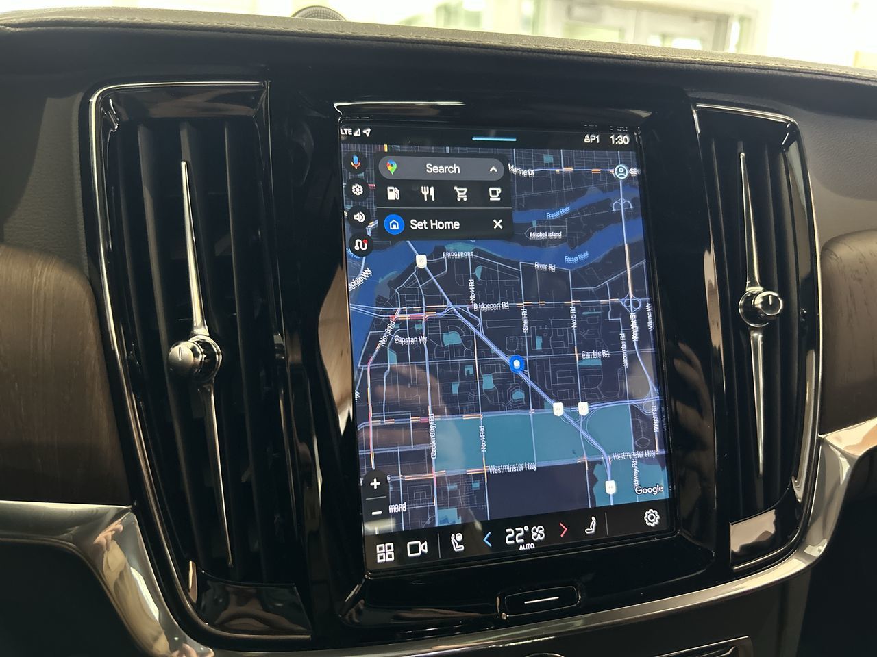 2025 Volvo V90 Cross Country in Richmond, British Columbia