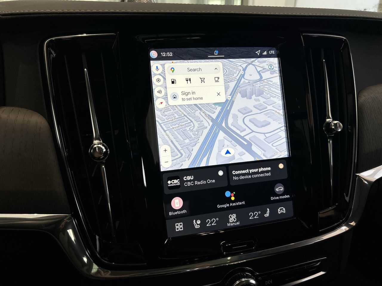 2026 Volvo V90 Cross Country in Richmond, British Columbia