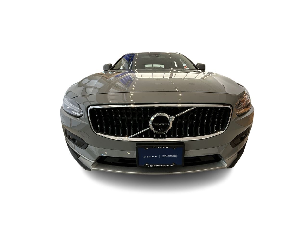 2026 Volvo V90 Cross Country in Richmond, British Columbia