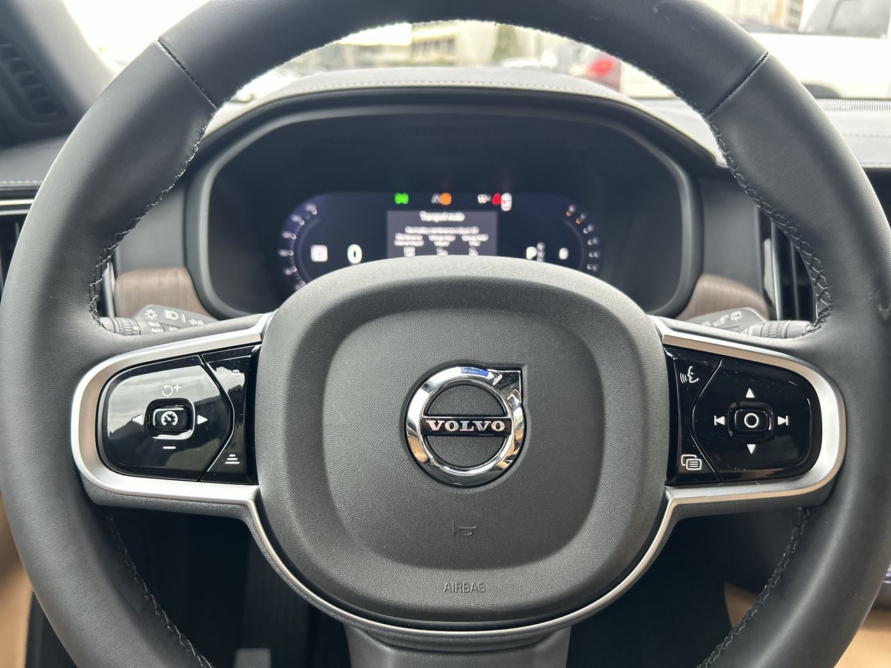 Volvo V90 Cross Country  2026 à Richmond, Colombie-Britannique