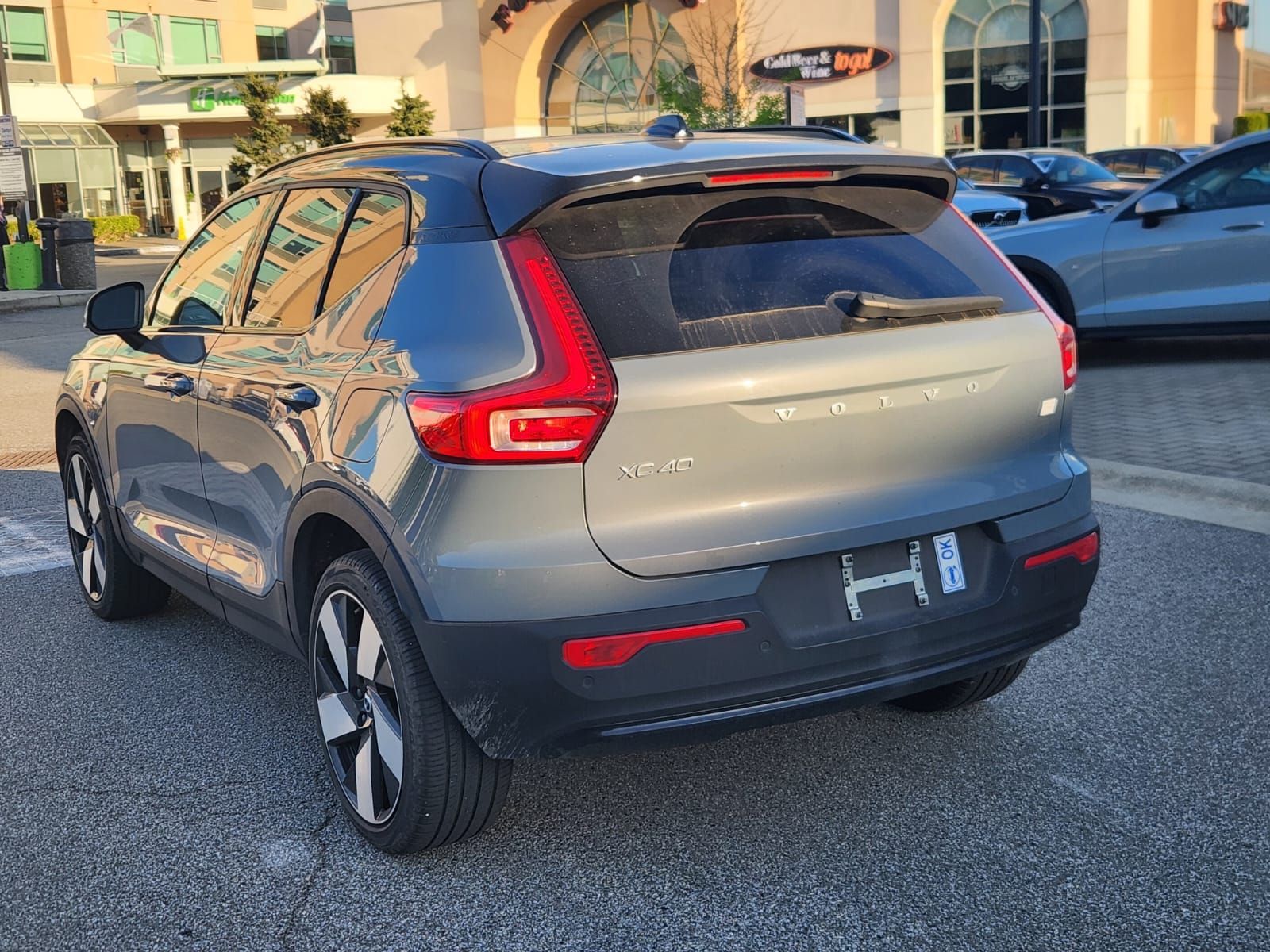 2023 Volvo XC40 Recharge Pure Electric in Richmond, British Columbia
