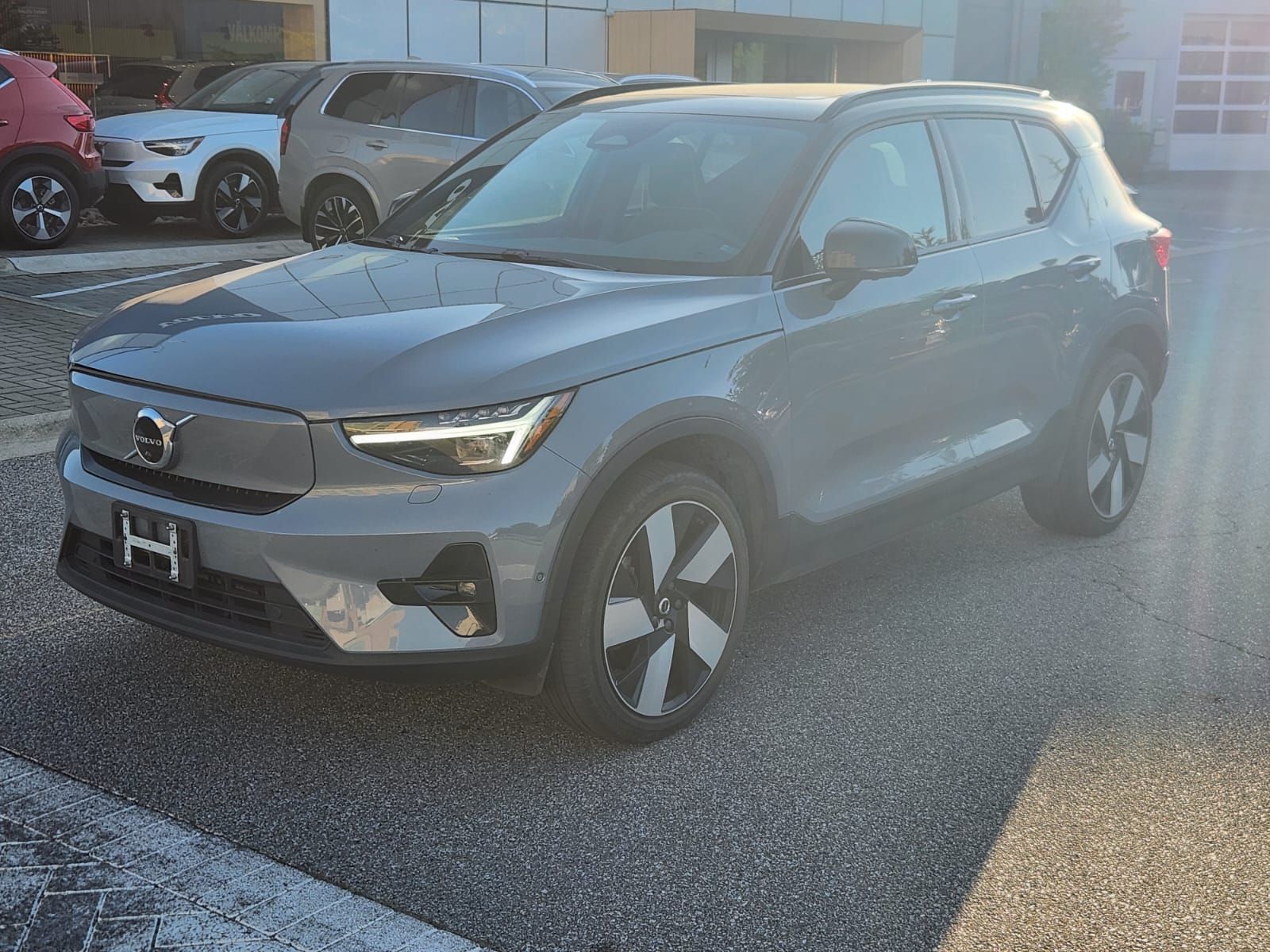 2023 Volvo XC40 Recharge Pure Electric in Richmond, British Columbia