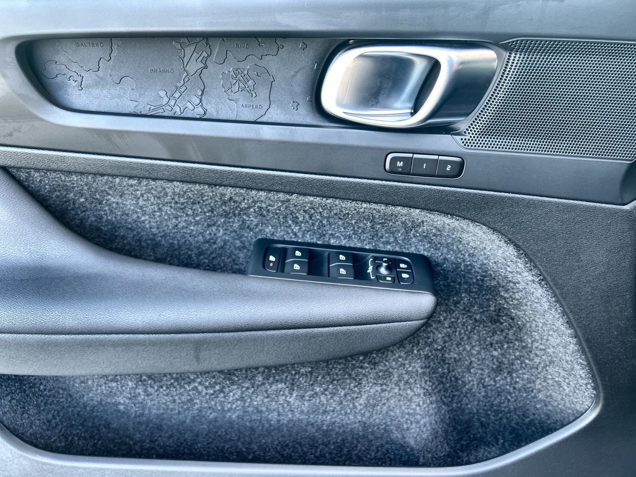 2024 Volvo XC40 Recharge Pure Electric in Richmond, British Columbia