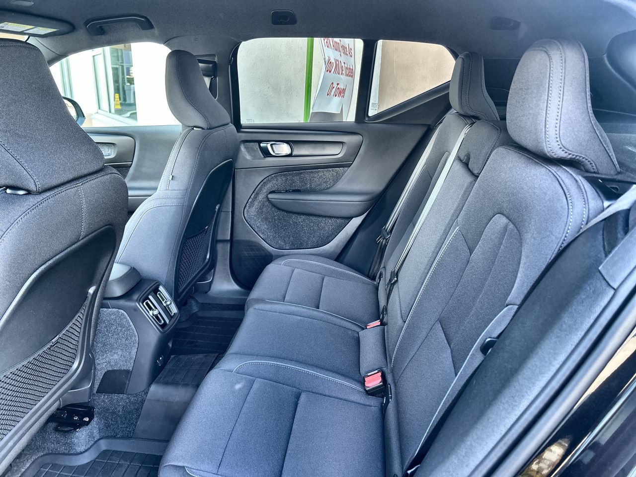 2024 Volvo XC40 Recharge Pure Electric in Richmond, British Columbia