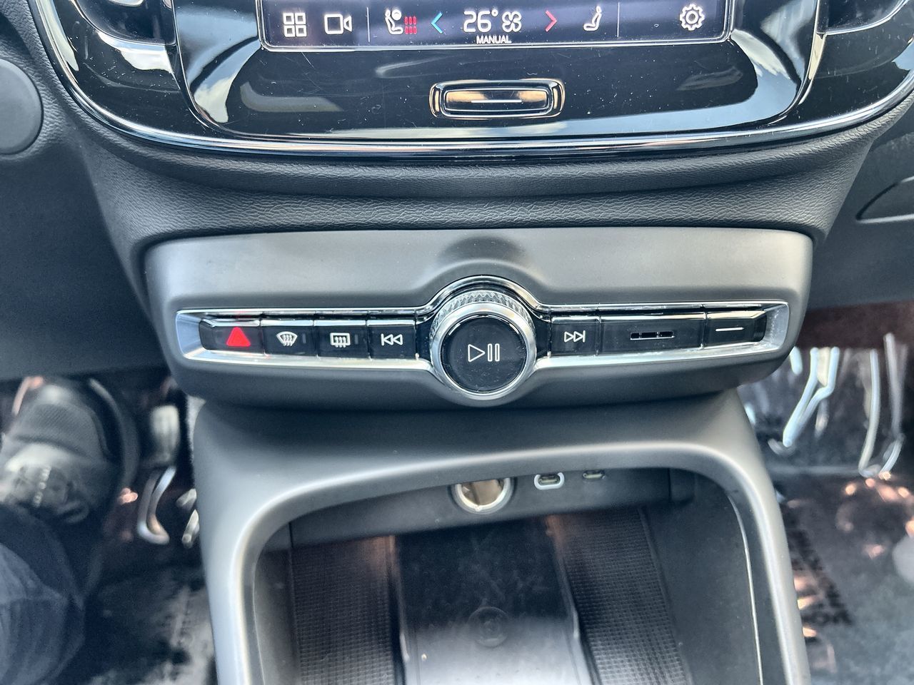 2024 Volvo XC40 Recharge Pure Electric in Richmond, British Columbia