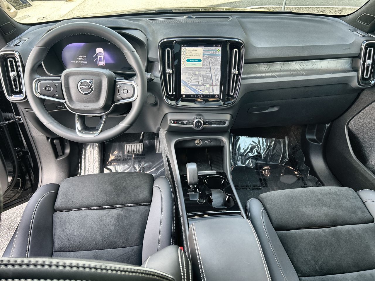 2024 Volvo XC40 Recharge Pure Electric in Richmond, British Columbia