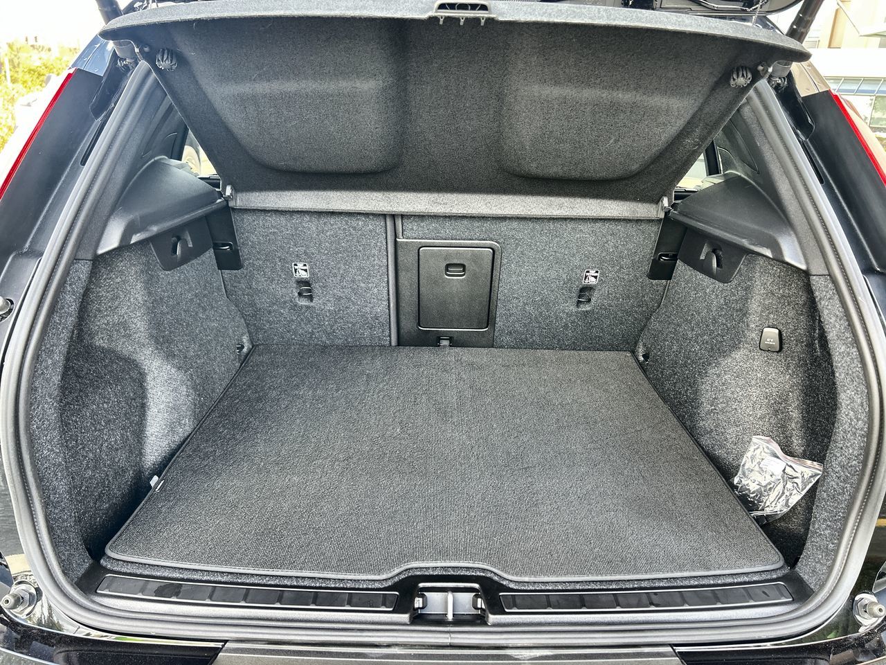 2024 Volvo XC40 Recharge Pure Electric in Richmond, British Columbia