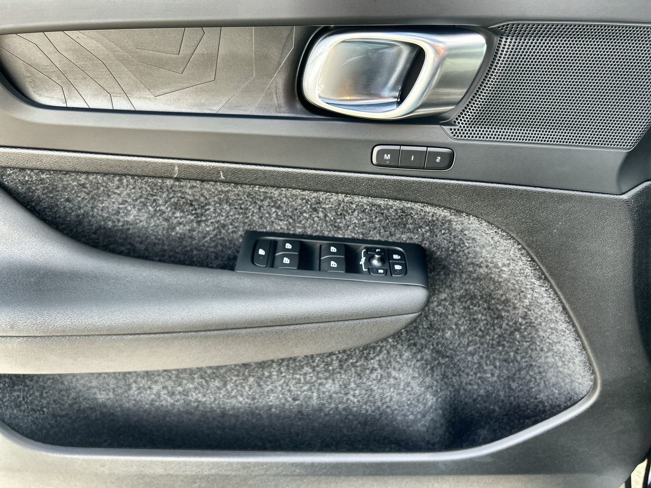 2024 Volvo XC40 Recharge Pure Electric in Richmond, British Columbia