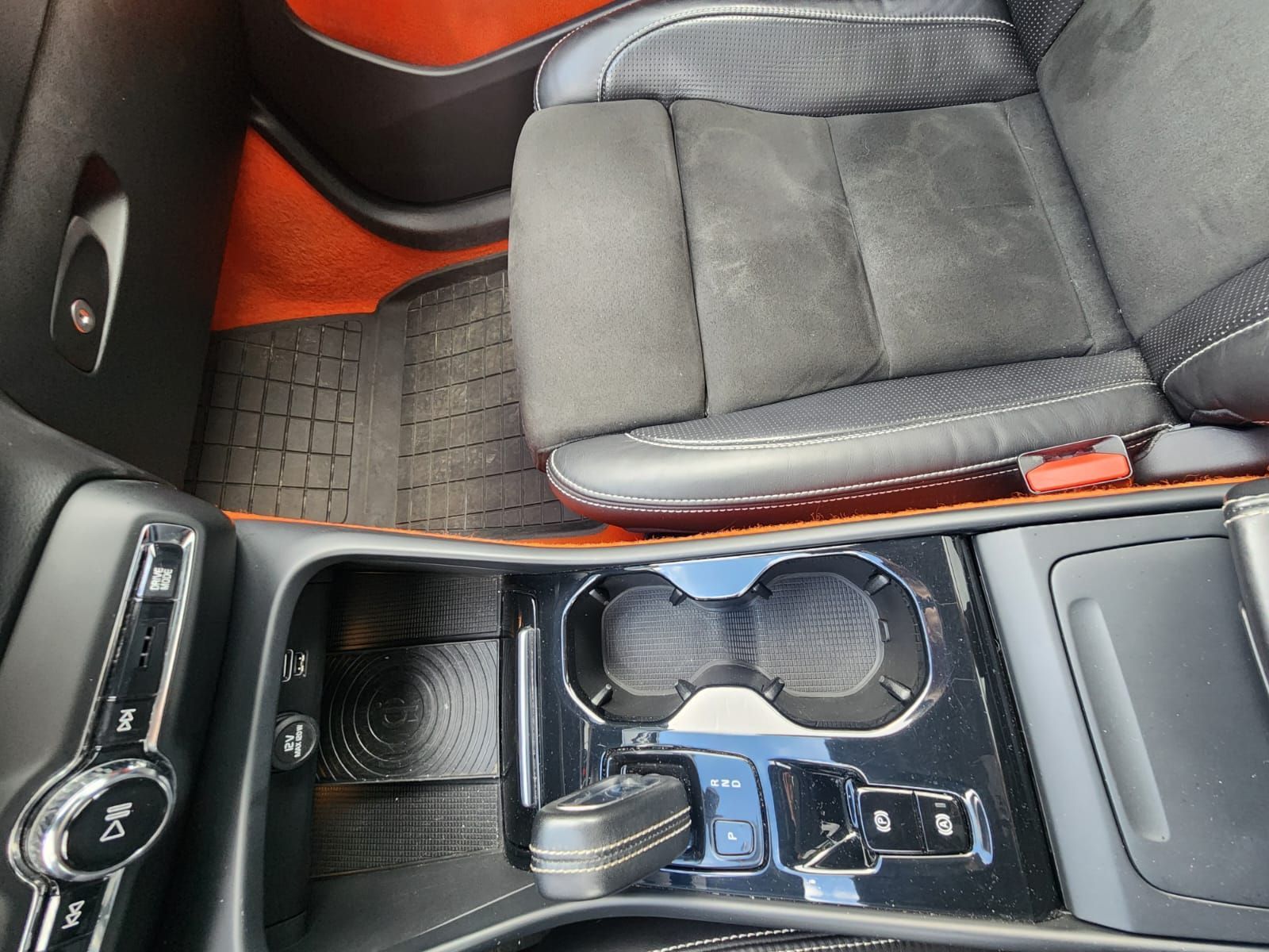 2019 Volvo XC40 in Richmond, British Columbia