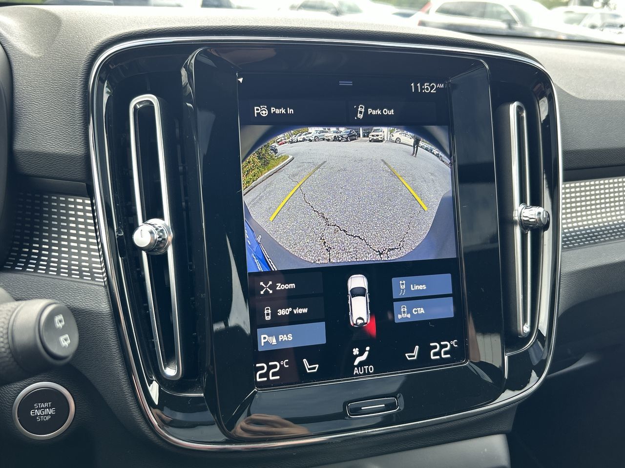 2021 Volvo XC40