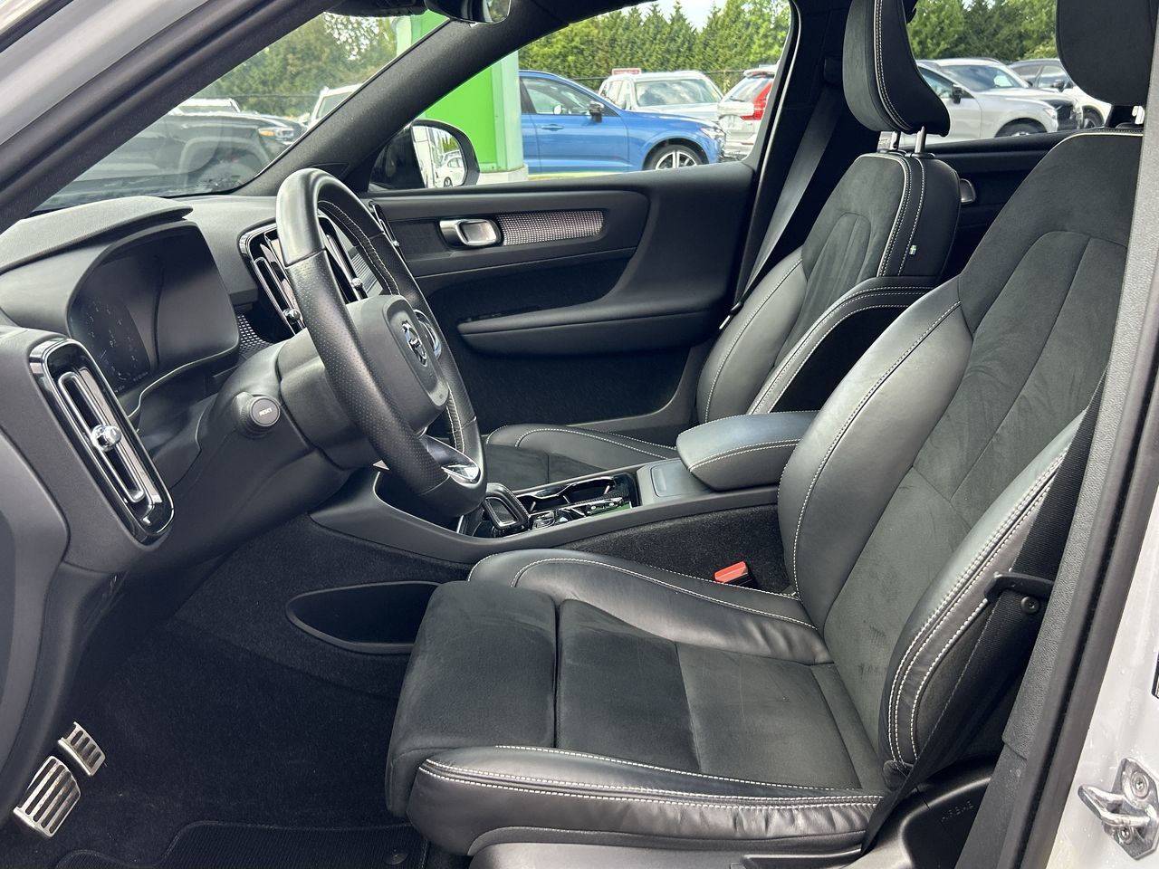 2021 Volvo XC40