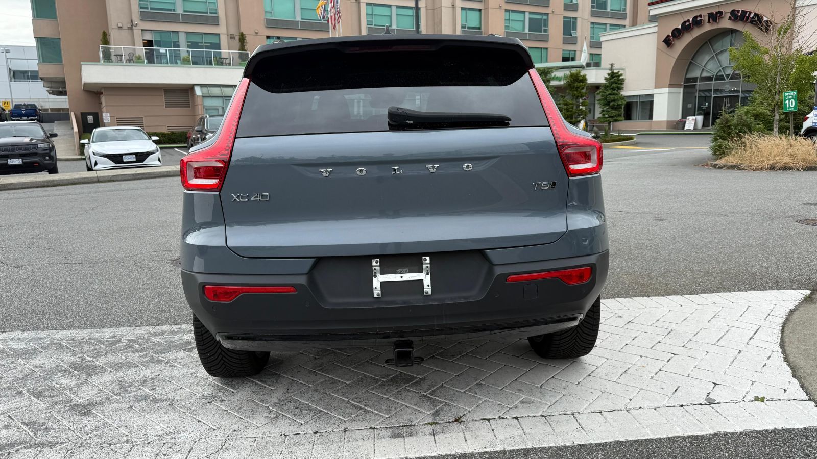 2021 Volvo XC40 in Richmond, British Columbia