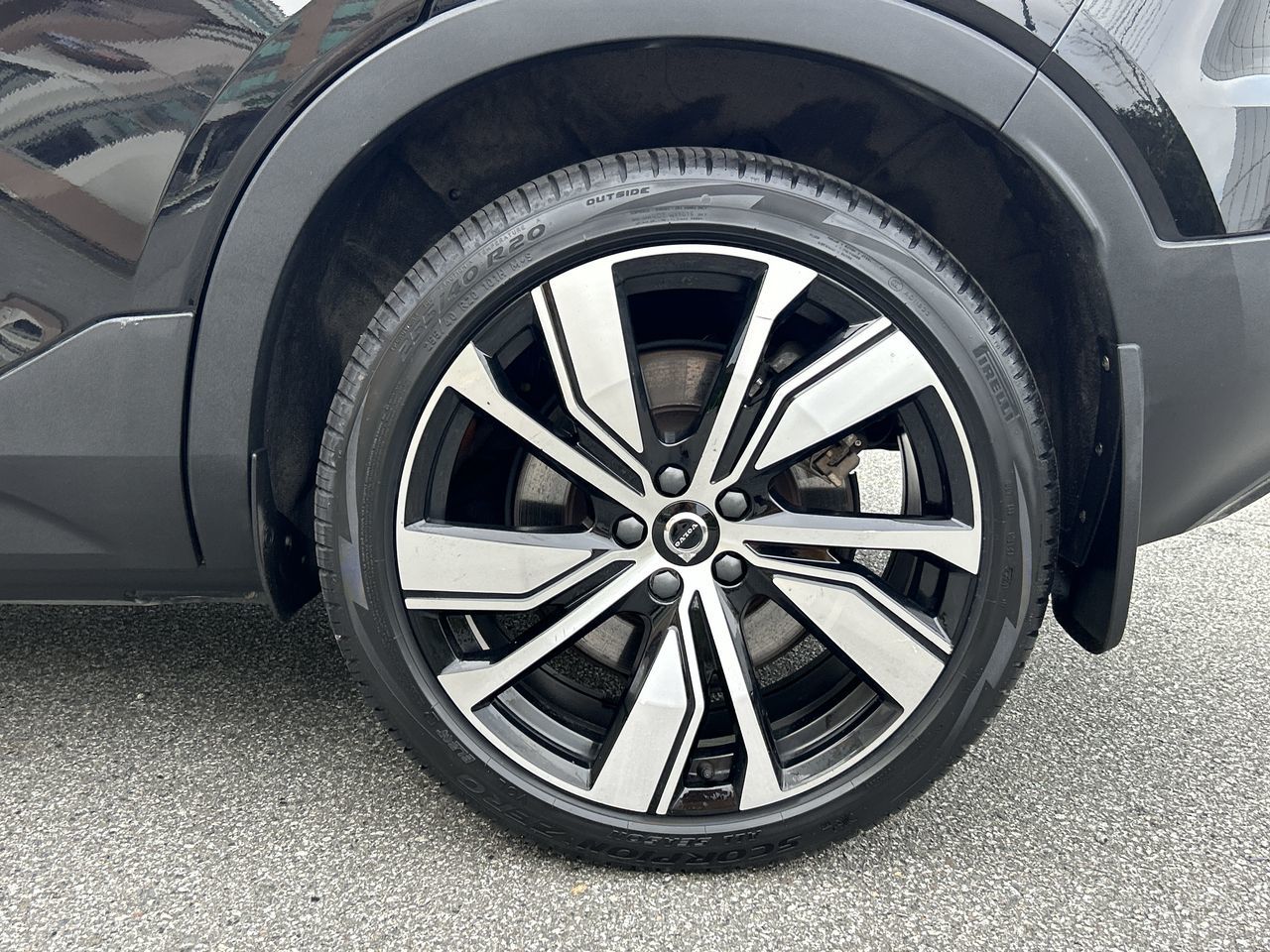 2021 Volvo XC40 in Richmond, British Columbia