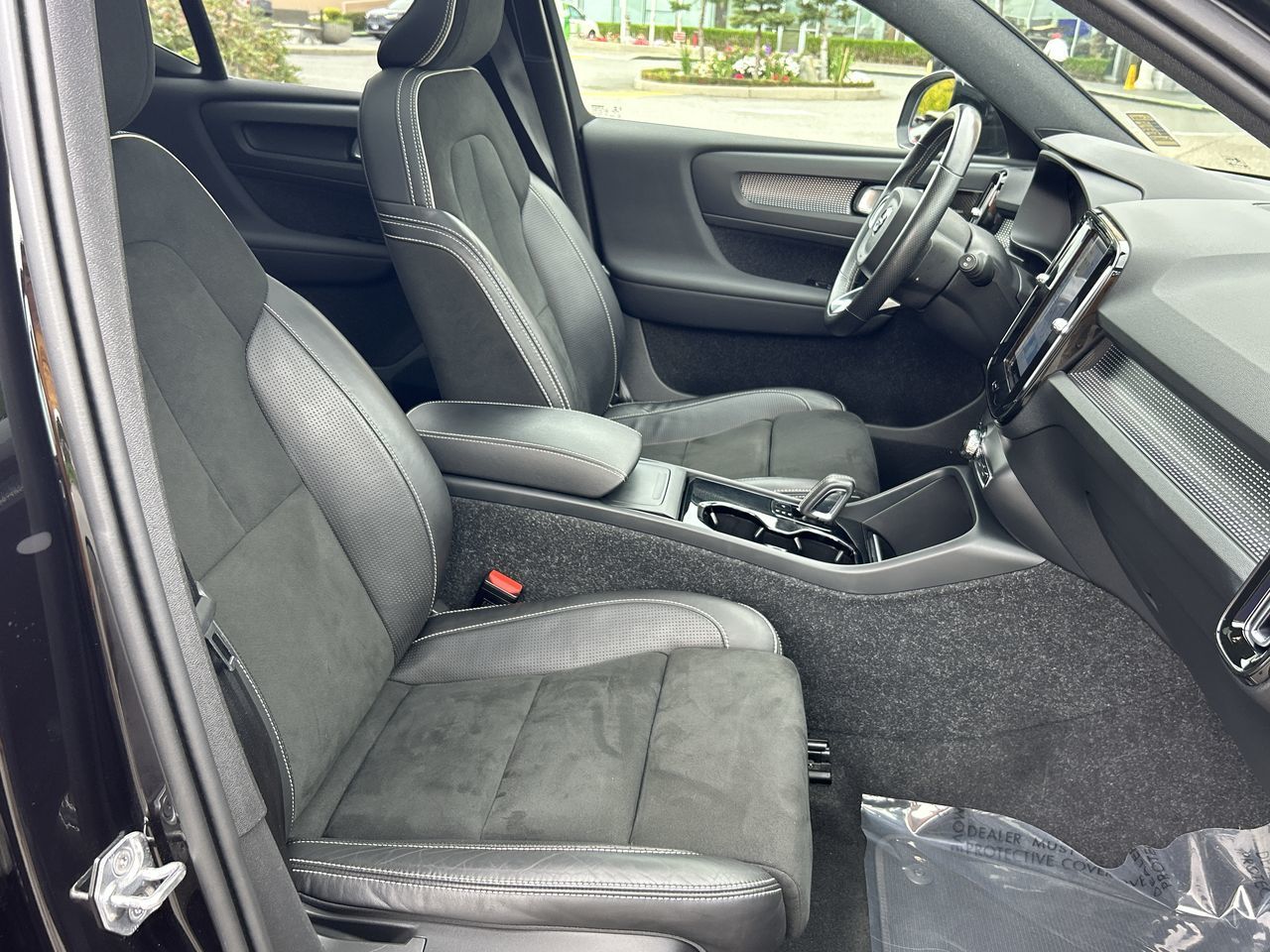 2021 Volvo XC40 in Richmond, British Columbia
