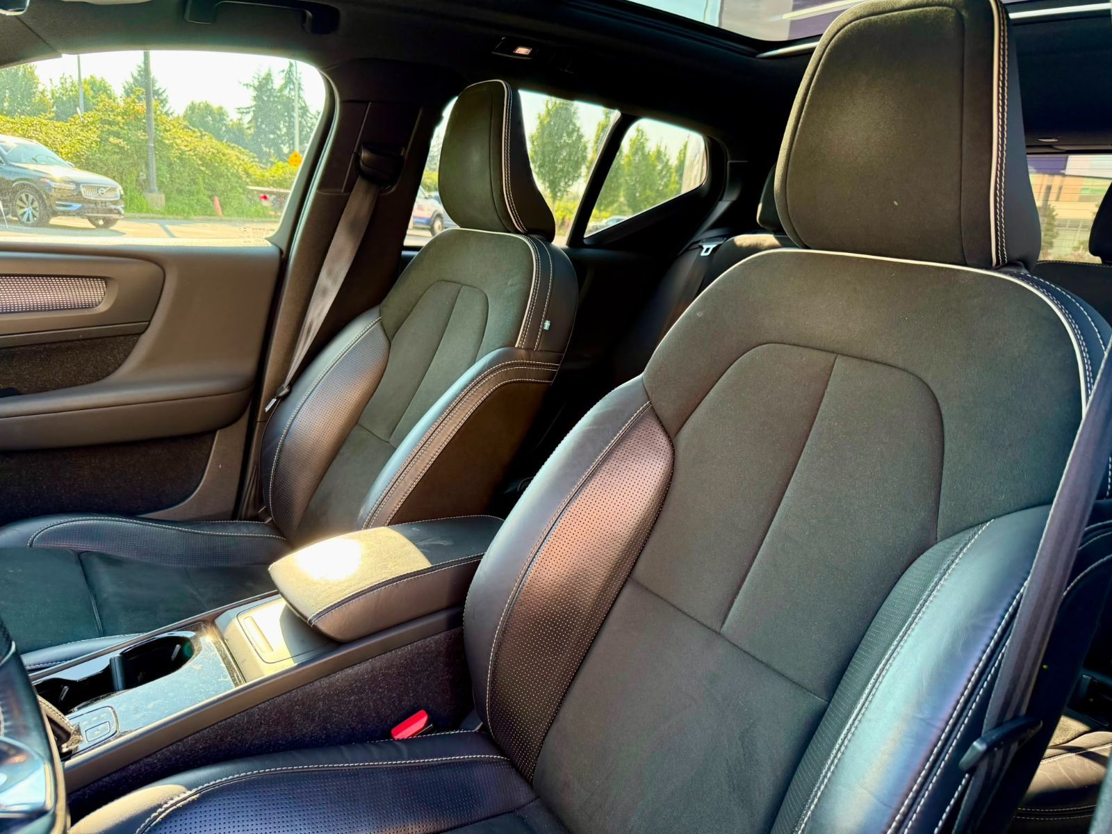 2021 Volvo XC40 in Richmond, British Columbia
